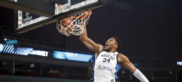 雷电竞-包含字母哥在皇家马德里比赛中战术调整，势不可挡引发热议！的词条