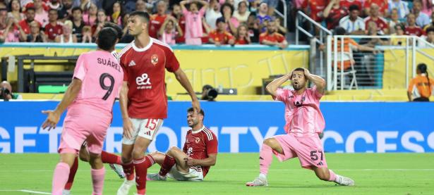 雷竞技-迈阿密热火迎世俱杯关键赛，今夜手感冰凉，气氛紧张，阵容厚度经受考验的简单介绍