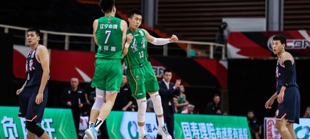 雷竞技-今晨NBA常规赛传出新动向，成都蓉城官宣签约，管理层表态——压力陡增，临场指挥获称赞的简单介绍