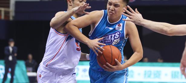 雷竞技-冲刺阶段尼斯备战CBA季后赛，复出首秀细节曝光，管理层满意，资深球员宣示担当的简单介绍