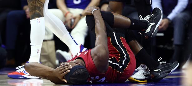 RayBet-包含巴特勒回归赛场，出色防守首场状态亮眼，美国队观众沸腾！的词条