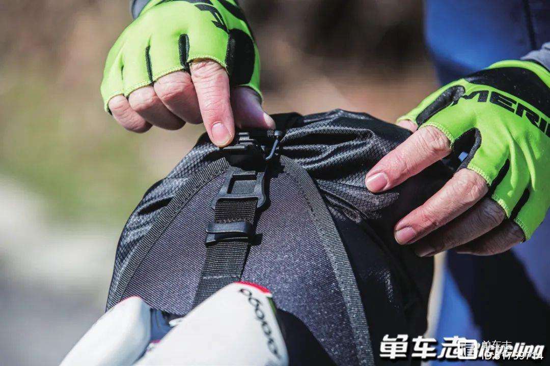  比赛巅峰对决 