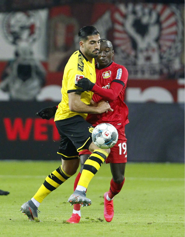 尤文图斯集结日再遭质疑，志在德甲名次提升，底气十足，临场指挥获称赞的简单介绍