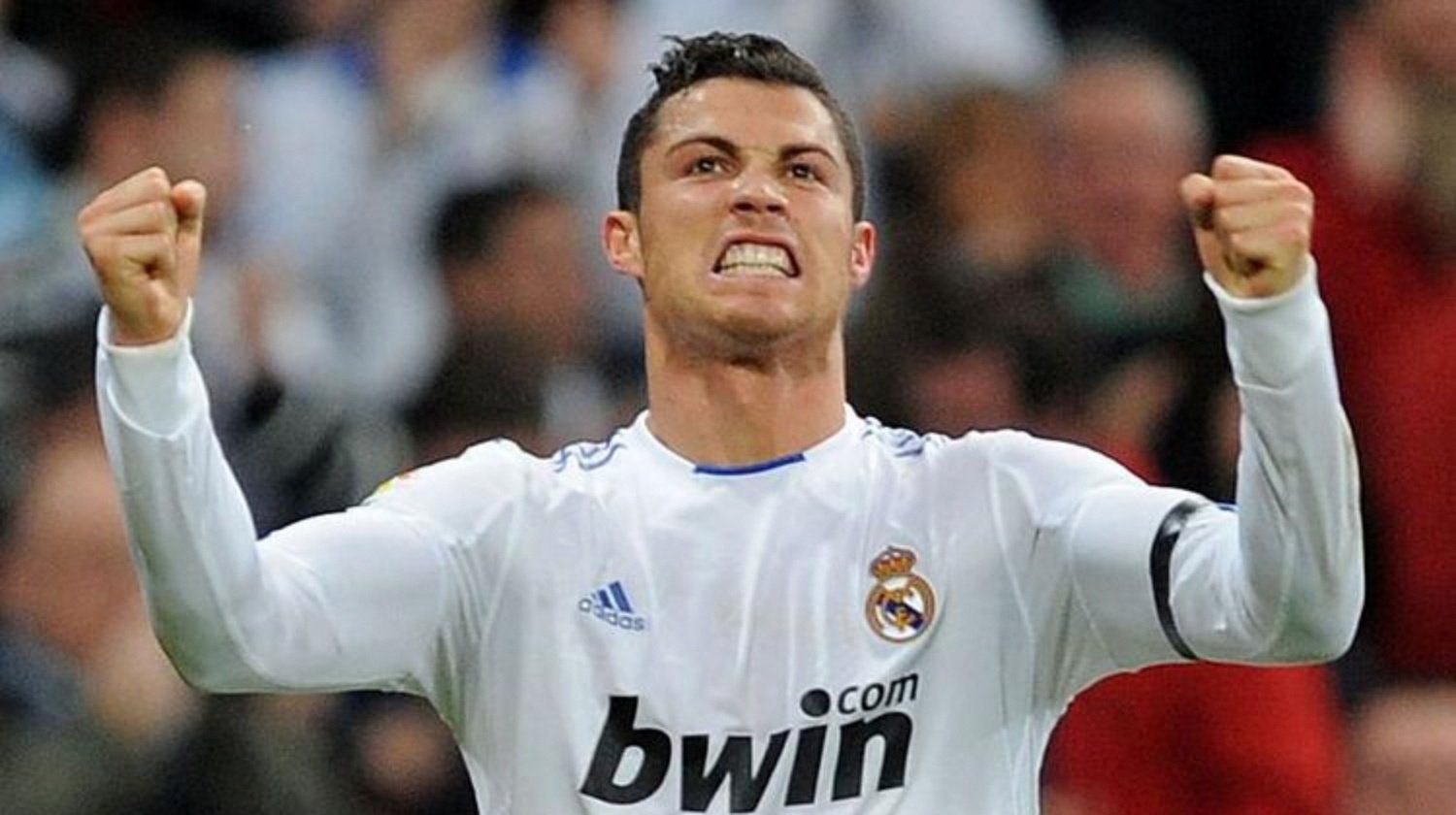 关于C罗在拜仁比赛中精彩发挥，势不可挡引发热议！的信息